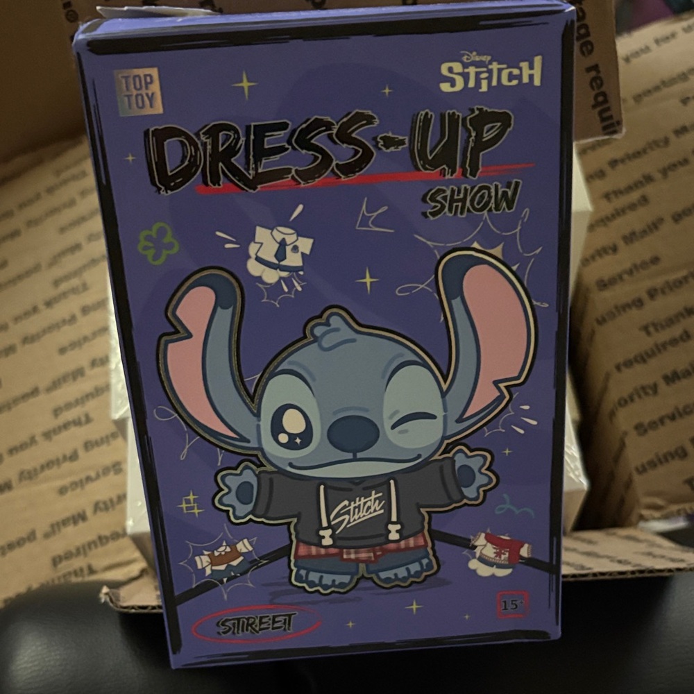 Disney Stitch Dress-Up Show Box - Purple and Blue